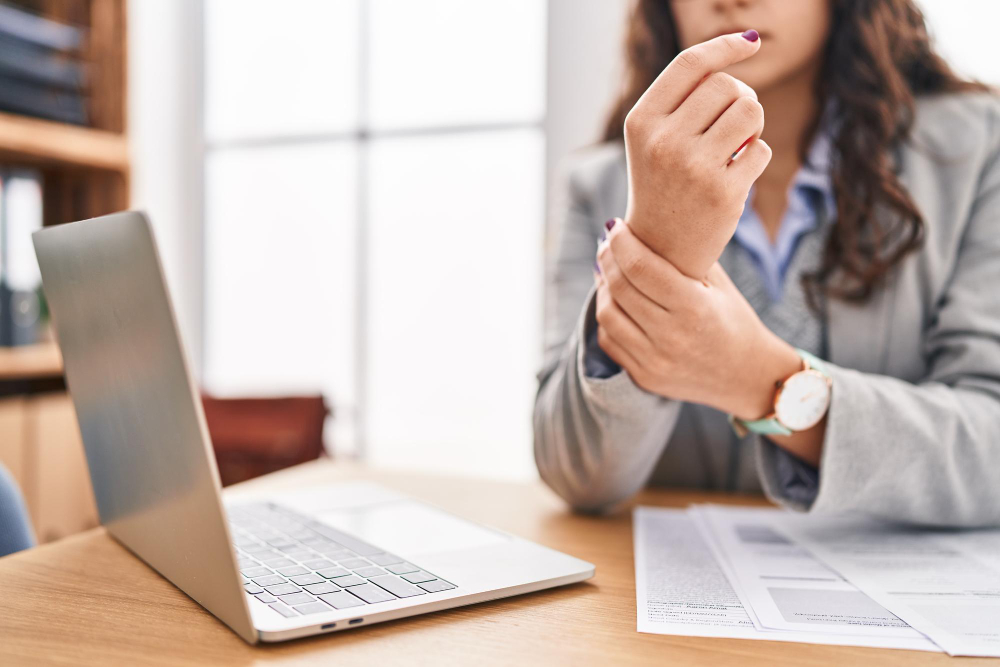 ¿Te has hecho daño en la mano trabajando? Es hora de ir a rehabilitación